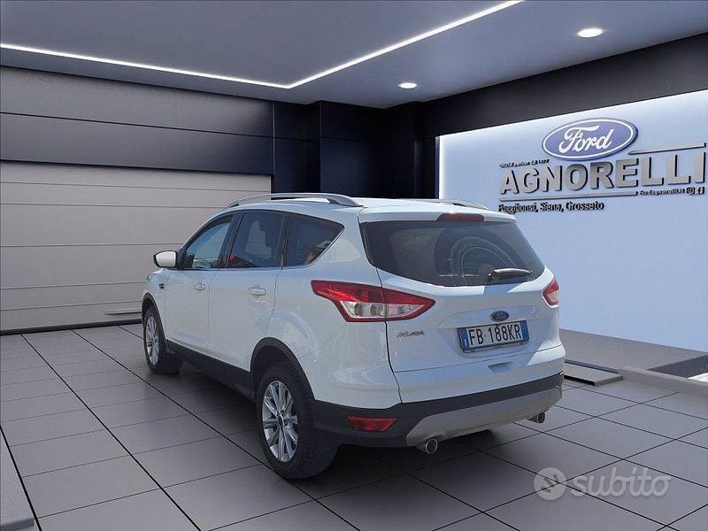 Usata Ford Kuga Titanium 150 CV (110 kW) 2016 Bianco SUV