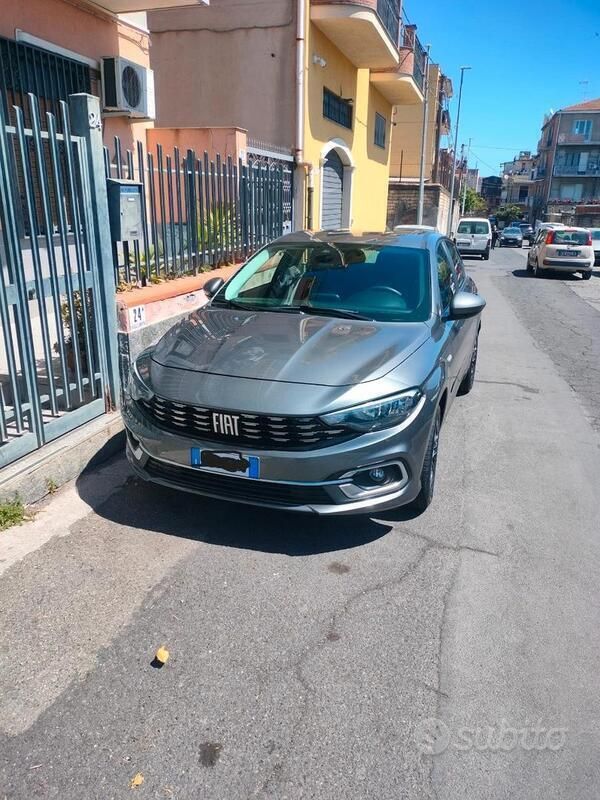 Usata Fiat Tipo 131 CV (96 kW) 2023 Grigio Utilitaria