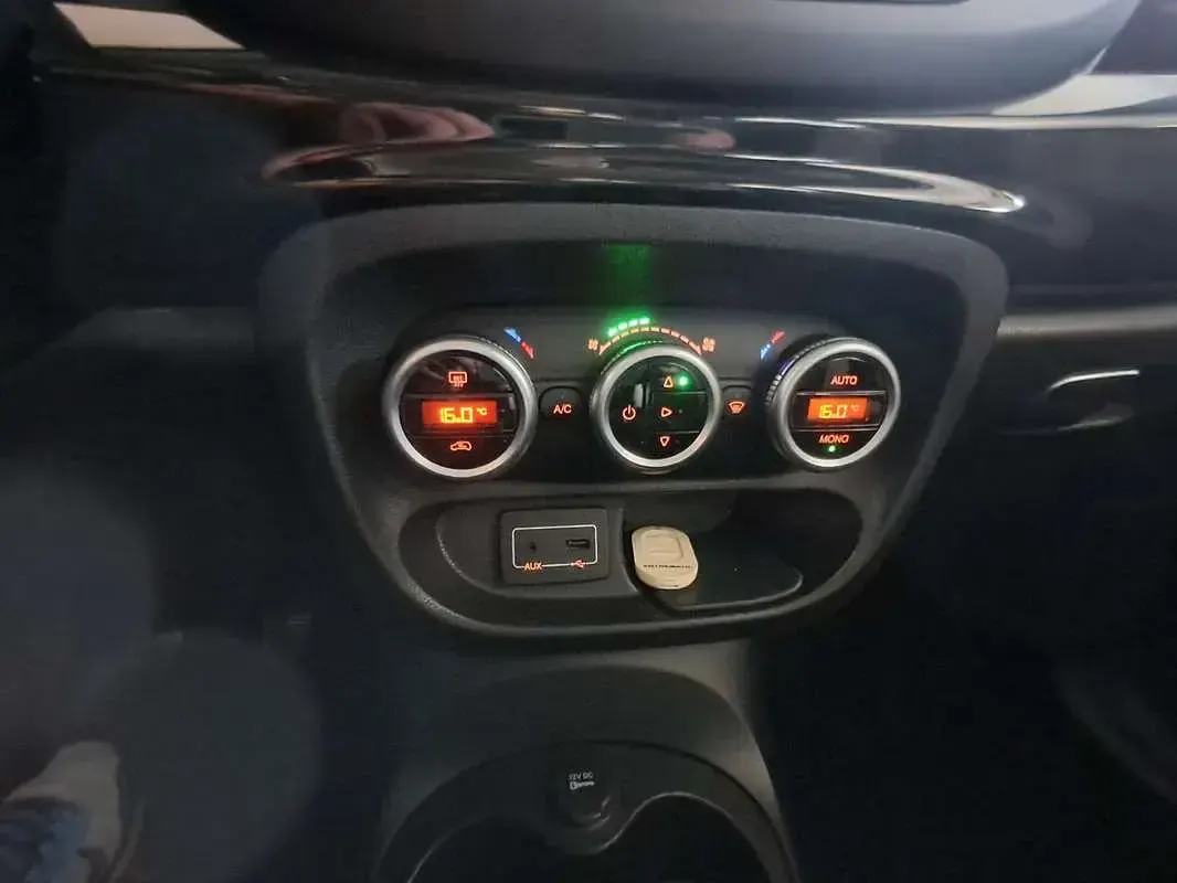 Usata Fiat 500L Trekking 95 CV (69 kW) 2017 Bianco Monovolume