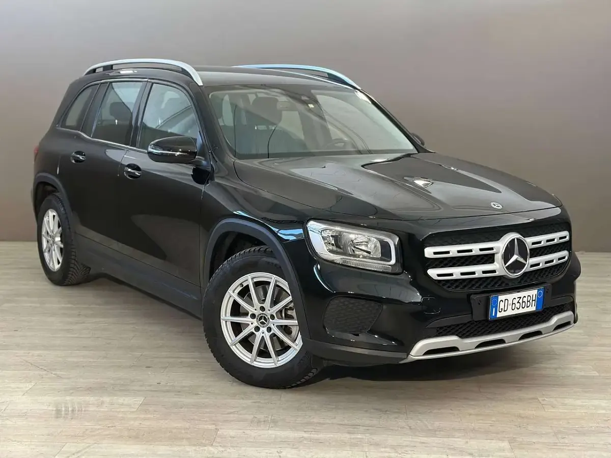 Usata Mercedes GLB200 Executive 150 CV (110 kW) 2020 Nero SUV