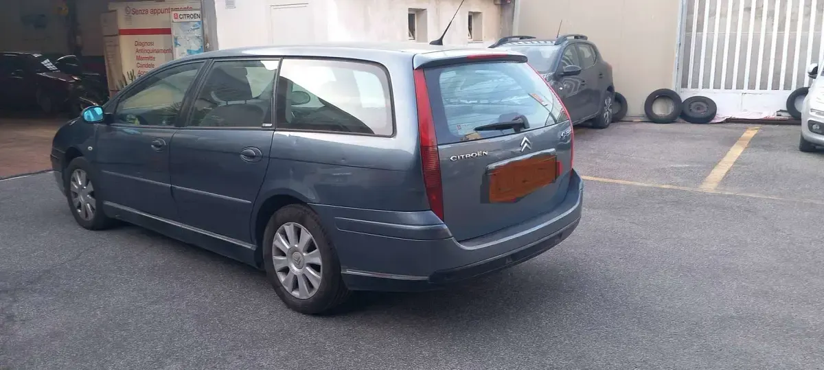 Usata Citroën C5 Exclusive 136 CV (100 kW) 2007 Grigio Station wagon