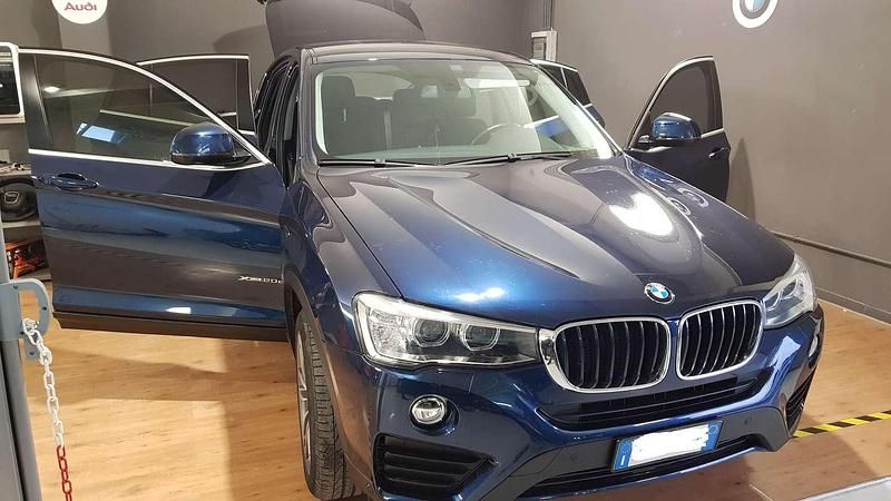 Blu/azzurro Usata 2016 BMW X4 SUV | 16.900 € (Ottimo prezzo) - Immagine 1/4
