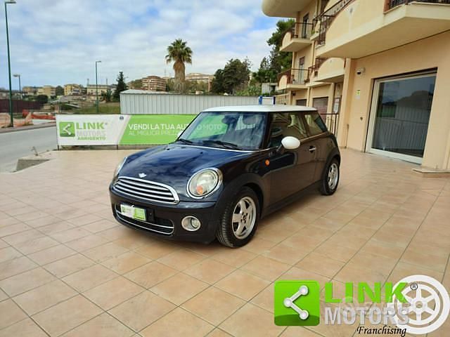 Usata Mini Cooper D 109 CV (80 kW) 2007 Nero Utilitaria