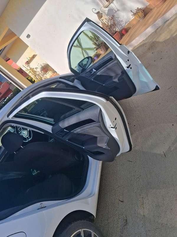 Usata VW Golf VII Business 116 CV (85 kW) 2018 Berlina