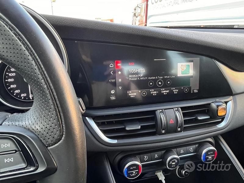 Usata Alfa Romeo Giulia Sprint 201 CV (147 kW) 2021 Blu/azzurro Berlina