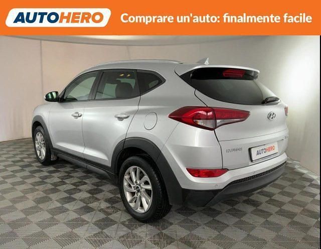 Usata Hyundai Tucson Comfort 115 CV (84 kW) 2016 Argento SUV