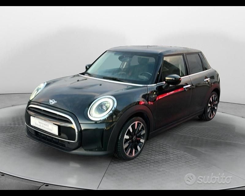 Usata Mini Cooper Classic 136 CV (100 kW) 2022 Blu Utilitaria