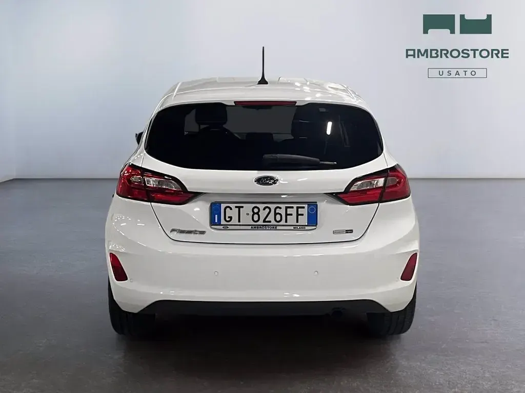Usata Ford Fiesta Titanium 125 CV (91 kW) 2024 Bianco Berlina