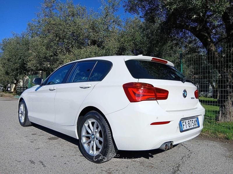 Usata BMW 120 190 CV (139 kW) 2017 Bianco Utilitaria