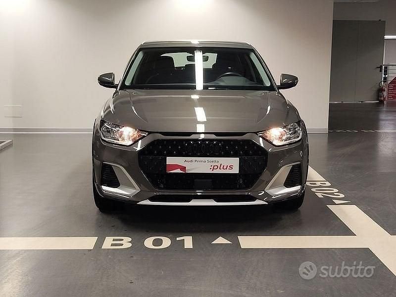 Usata Audi A1 Admired 110 CV (80 kW) 2022 Grigio chronos metallizzato SUV