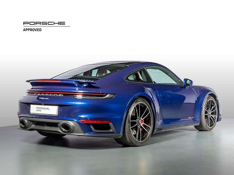 Usata Porsche 992 581 CV (427 kW) 2021 Blu genziana metallizzato Coupé