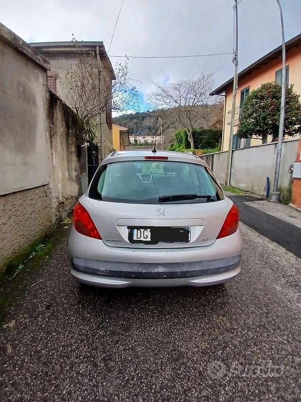 Usata Peugeot 207 70 CV (51 kW) 2006