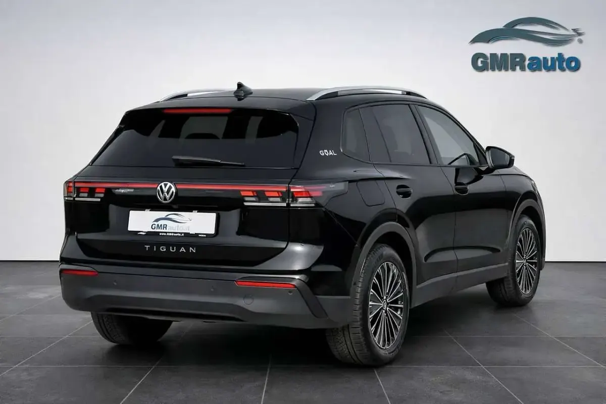 Usata VW Tiguan Edition 131 CV (96 kW) 2025 Nero grenadilla metallizzato SUV