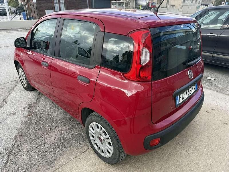 Usata Fiat Panda Lounge 69 CV (50 kW) 2016 Utilitaria