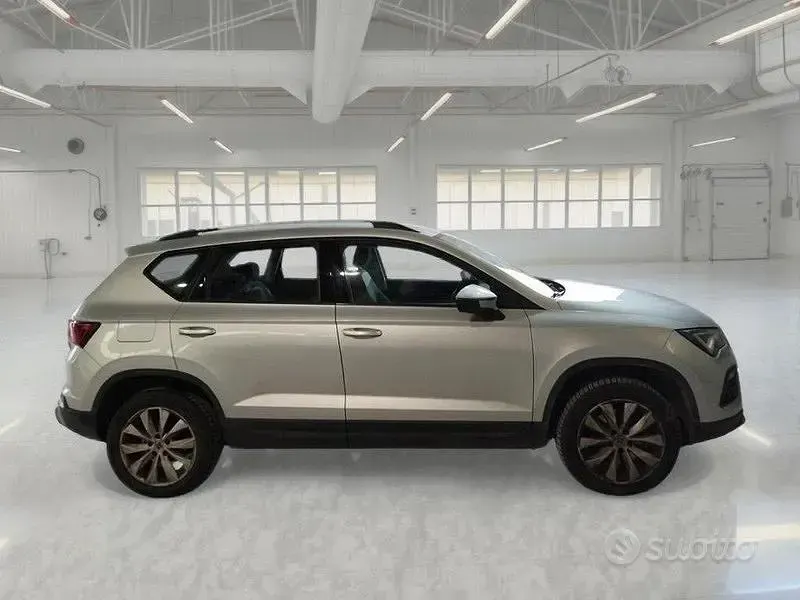 Usata Seat Ateca Business 150 CV (110 kW) 2023 Grigio SUV