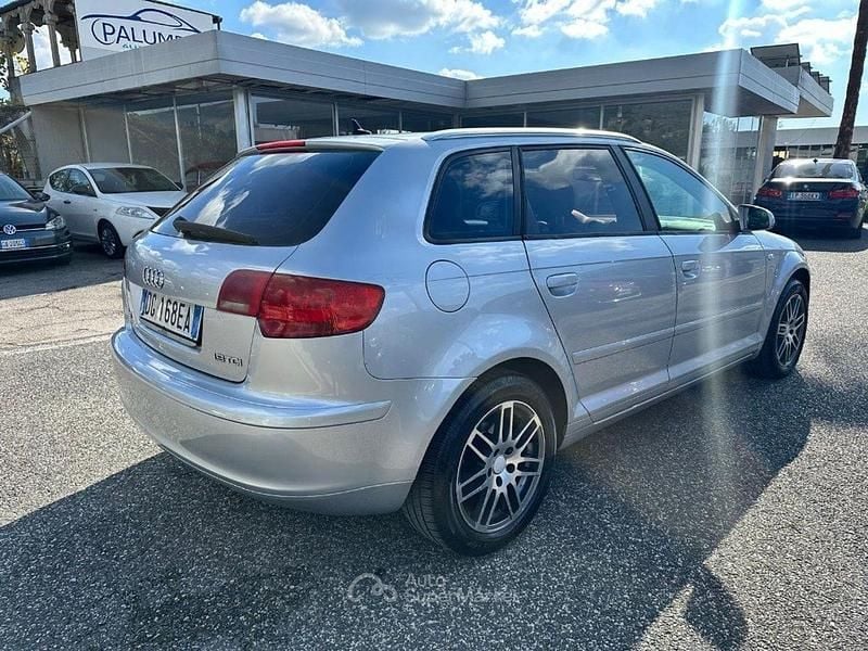 Usata Audi A3 Ambition 105 CV (77 kW) 2007 Argento Utilitaria