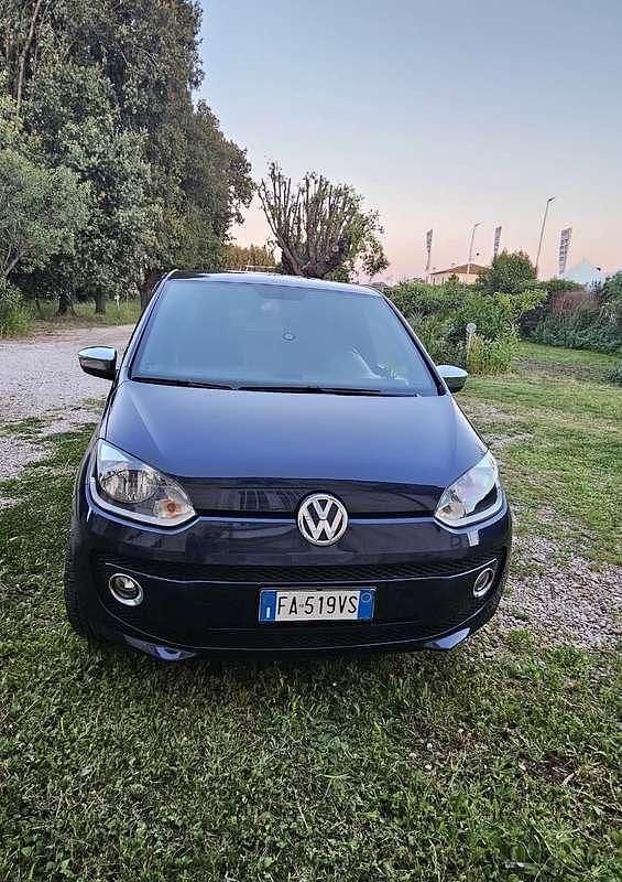 Usata VW up! high up! 75 CV (55 kW) 2015 Utilitaria