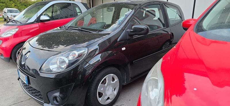 Usata Renault Twingo Dynamique 74 CV (54 kW) 2011 Nero Utilitaria
