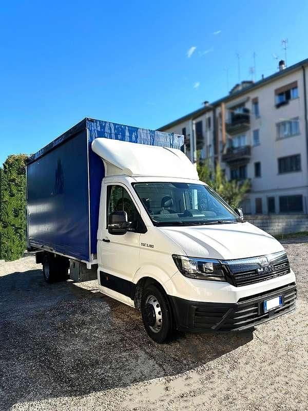 Usata MAN TGE 220 CV (161 kW) 2019 Bianco Furgone