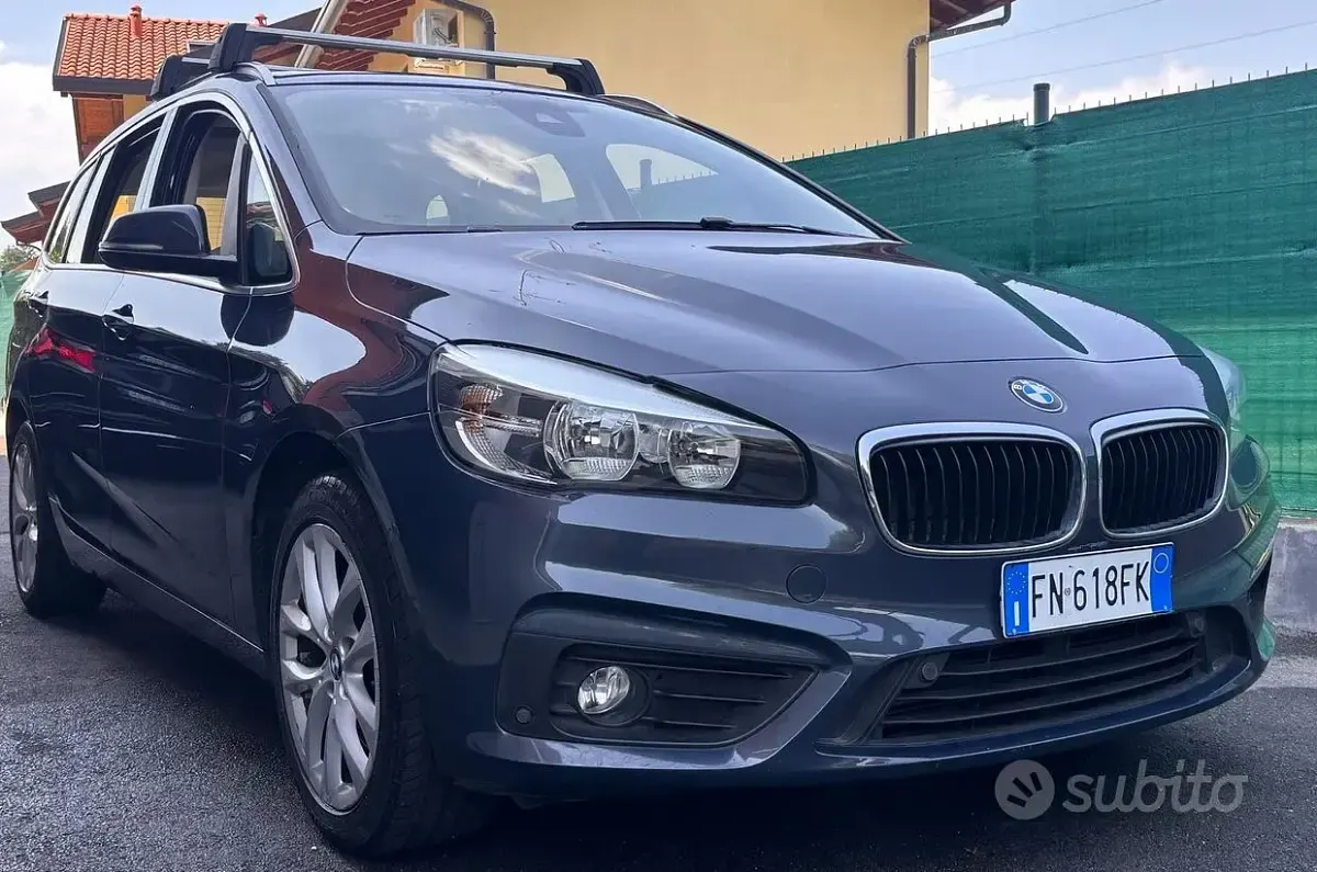 Usata BMW 218 150 CV (110 kW) 2018 Blu Station wagon