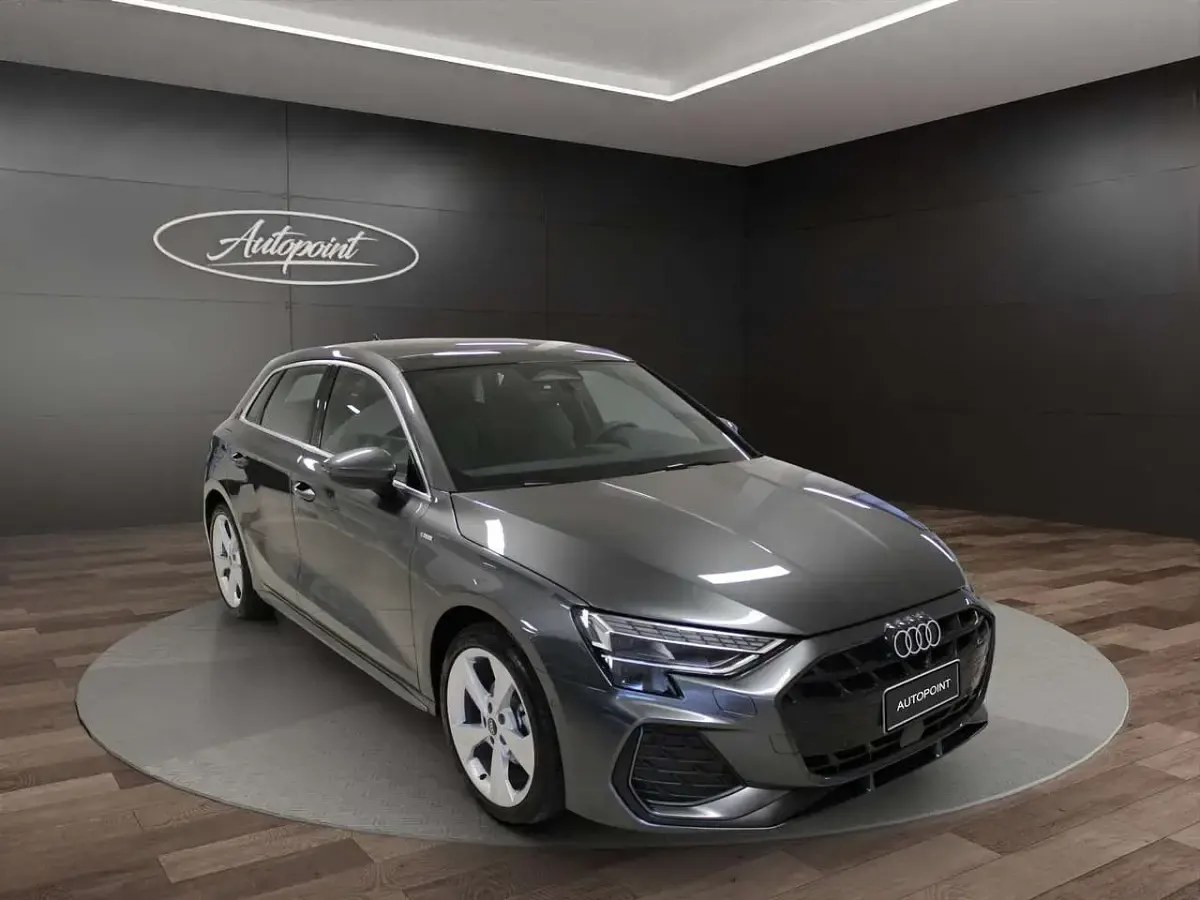 Nuova Audi A3 S-Line 150 CV (110 kW) 2026 Other Berlina