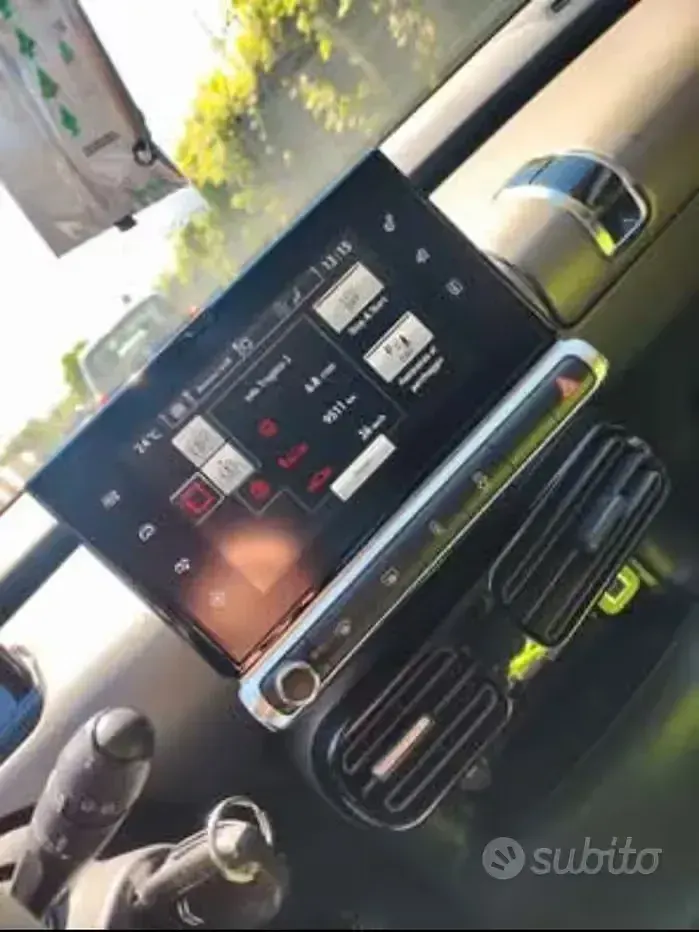 Usata Citroën C4 Cactus 99 CV (72 kW) 2014 Nero Utilitaria
