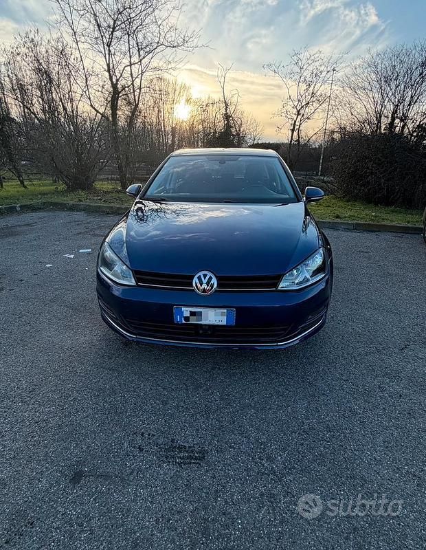 Usata VW Golf VII Highline 125 CV (91 kW) 2013 Blu Berlina