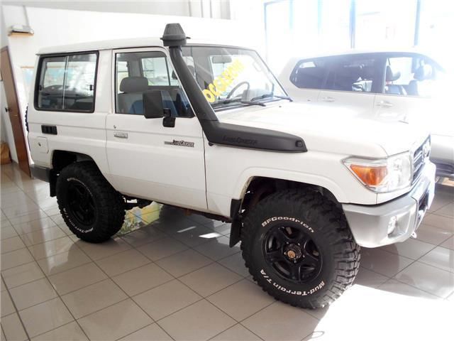 Toyota land cruiser 71
