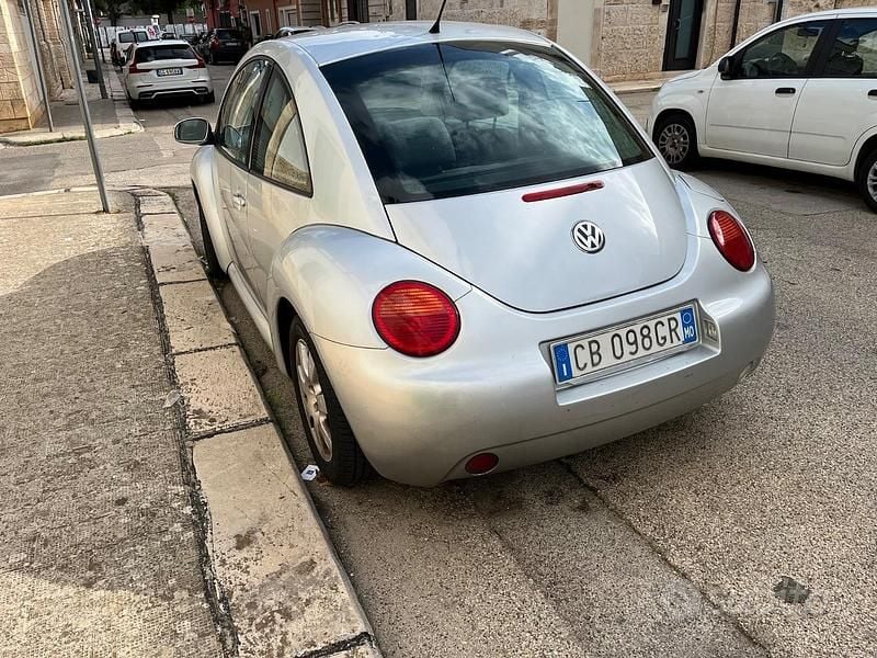 Usata VW New Beetle 2003 Utilitaria