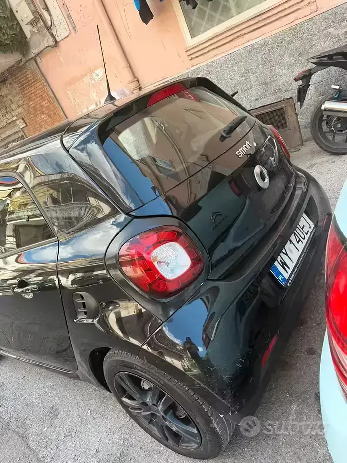 Usata Smart ForFour 71 CV (52 kW) 2016 Utilitaria