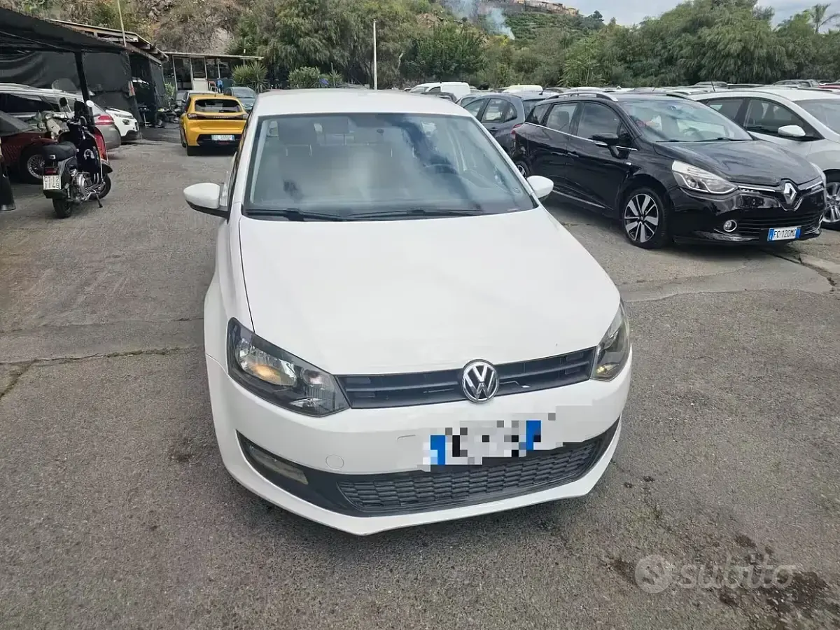 Usata VW Polo Comfortline 60 CV (44 kW) 2013 Bianco Utilitaria