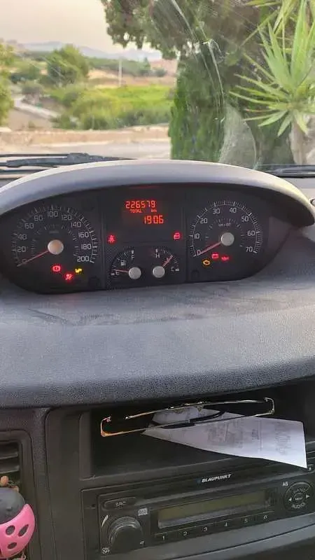 Usata Fiat Idea 90 CV (66 kW) 2007 Monovolume