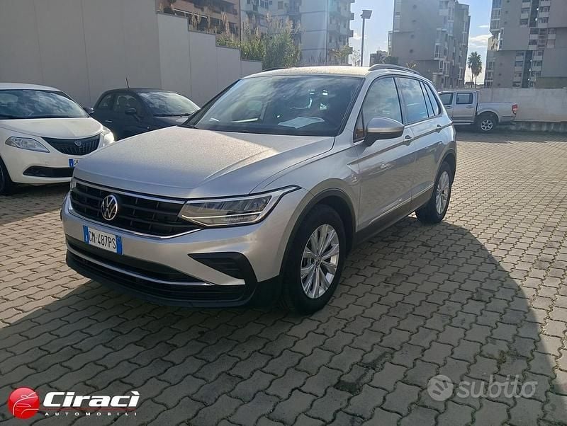 Usata VW Tiguan Life 150 CV (110 kW) 2023 Grigio SUV