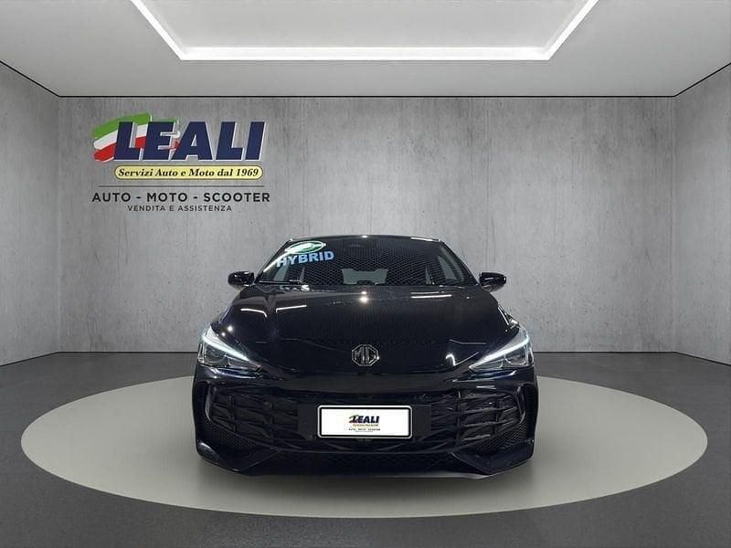 Usado MG MG3 Comfort 102 CV (75 kW) 2024 Negro Utilitario
