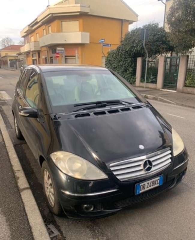 Nero Usata 2008 Mercedes A180 Elegance Monovolume | 1650 € (Super prezzo) - Immagine 1/4