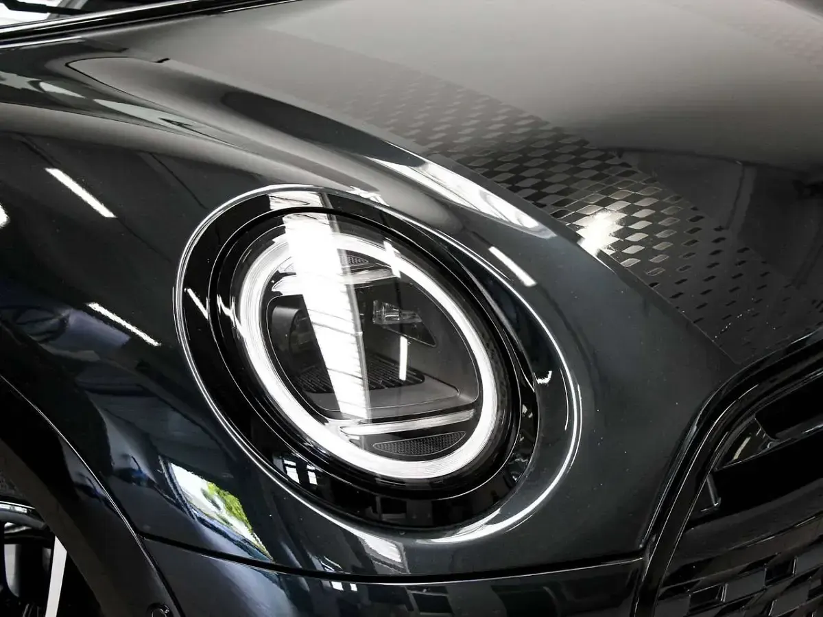 Usata Mini John Cooper Works 231 CV (169 kW) 2025 Grigio Utilitaria
