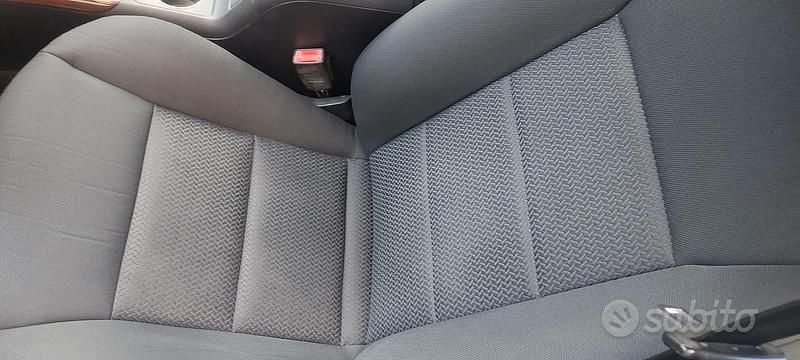 Usata Mercedes A180 108 CV (79 kW) 2007 Grigio Berlina