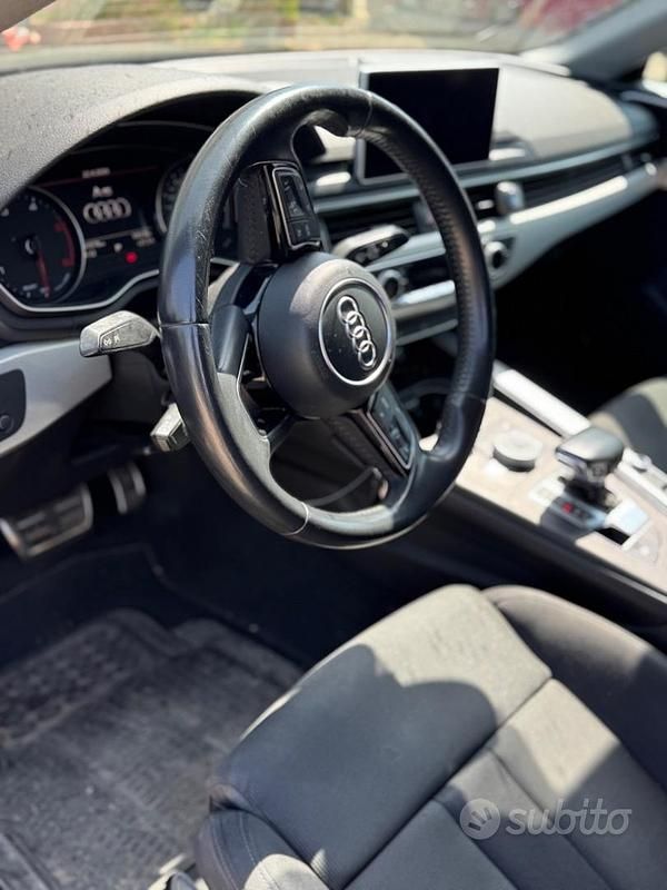 Begagnad Audi A5 Comfort 190 HK (139 kW) 2019 Svart Sportkupé