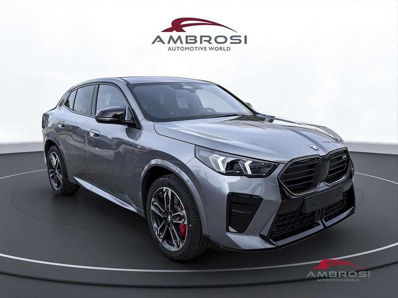 Nuova BMW M3 M Sport 300 CV (220 kW) 2025 Skyscraper grey metallic SUV