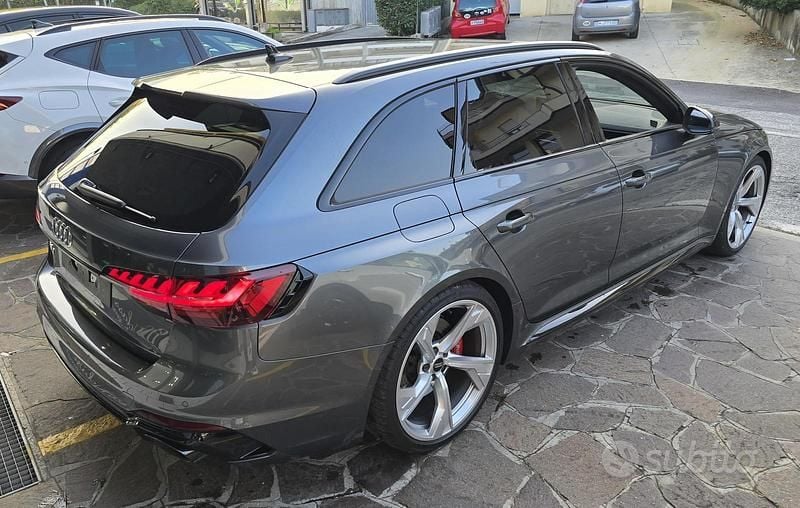Usata Audi RS4 450 CV (330 kW) 2024 Station wagon
