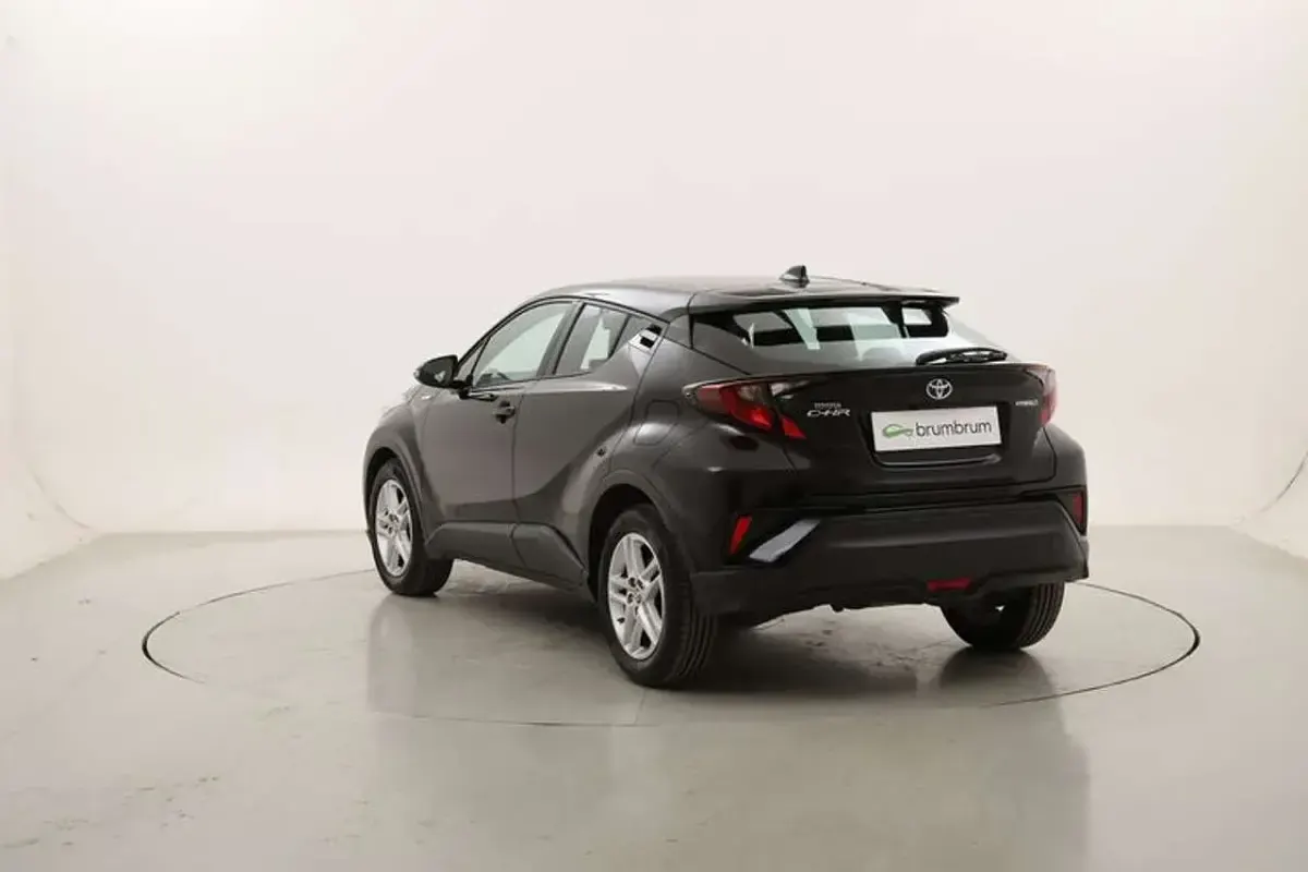 Usata Toyota C-HR Business Edition 122 CV (89 kW) 2021 Nero SUV