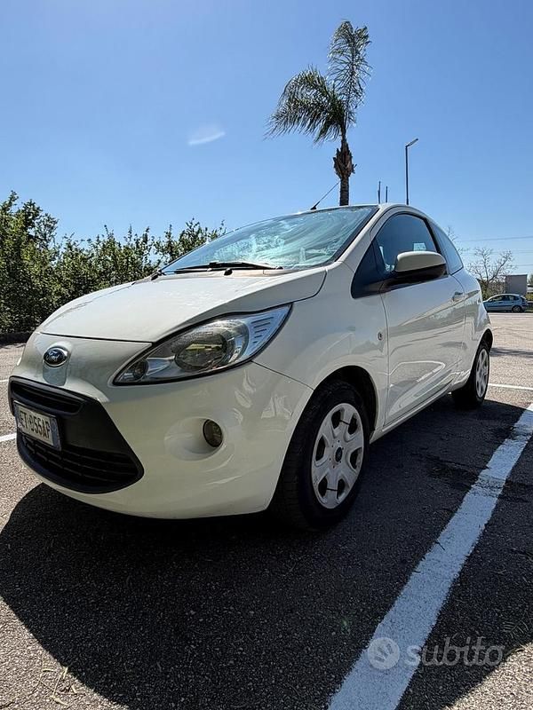 Usata Ford Ka 69 CV (50 kW) 2013 Bianco Utilitaria