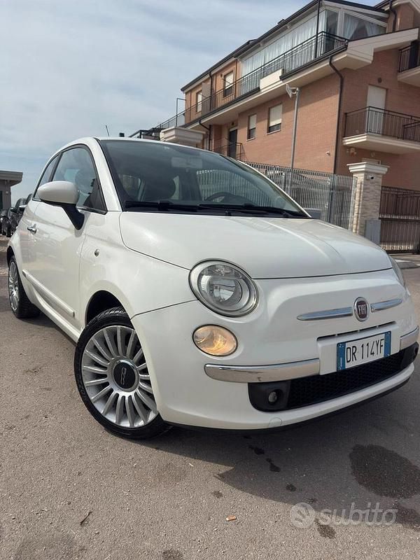 Usata Fiat 500 Lounge 69 CV (50 kW) 2008 Bianco Berlina
