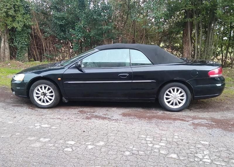 Usata Chrysler Sebring Cabriolet 203 CV (149 kW) 2002 Nero Cabrio