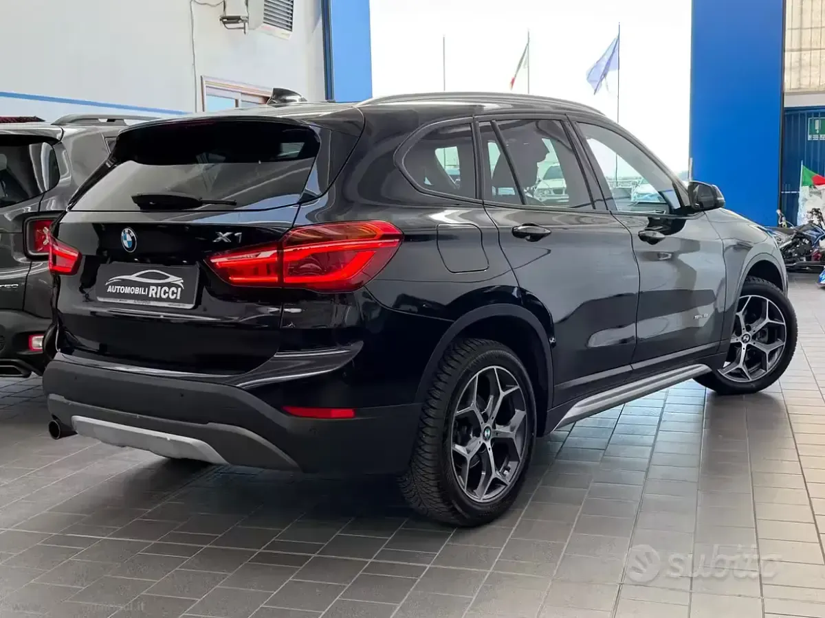 Usata BMW X1 xLine 140 CV (102 kW) 2017 Nero SUV