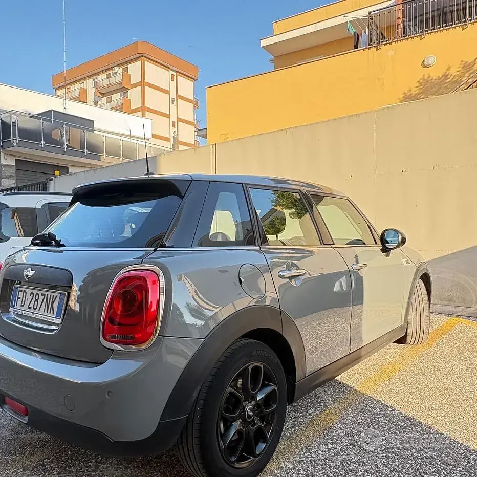 Usata Mini One D 95 CV (69 kW) 2016 Grigio Utilitaria