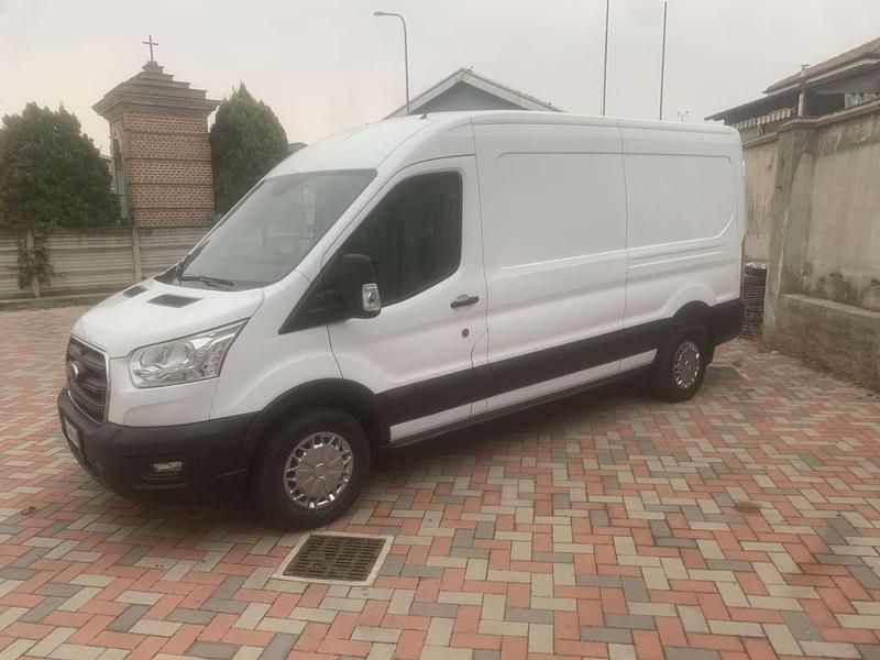 Usata Ford E-Transit Trend 125 kW (170 CV) 2021 Bianco Furgone