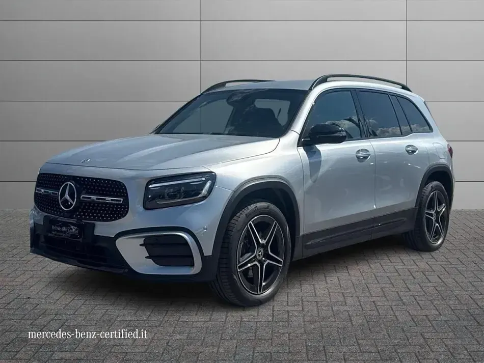 Usata Mercedes GLB200 AMG Line Premium Plus 150 CV (110 kW) 2026 SUV
