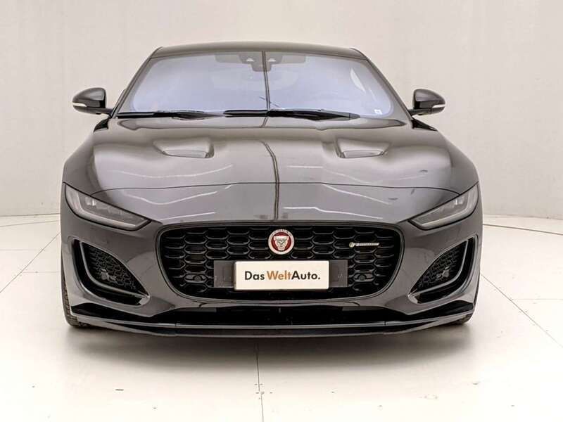 Usata Jaguar F-Type R-Dynamic 301 CV (221 kW) 2022 Nero Coupé