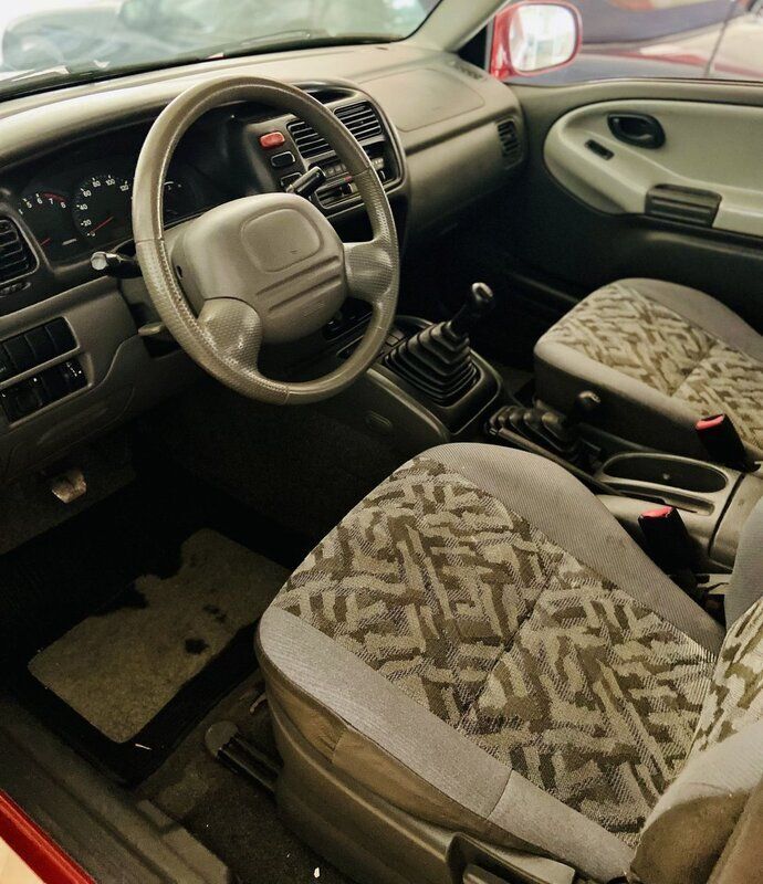 Usata Suzuki Grand Vitara 94 CV (69 kW) 2000 Rosso SUV